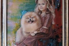 Tüdruk koerakesega,	50x75 cm,	õli, akrüül, lõuend	2019